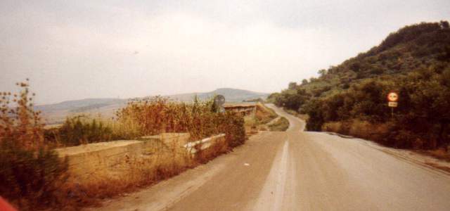 Superstrada SS 658 zwischen Melfi und Foggia